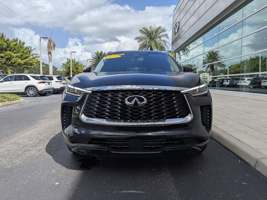 Certified 2025 INFINITI QX60 LUXE SUV