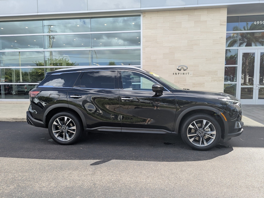 Certified 2025 INFINITI QX60 LUXE SUV