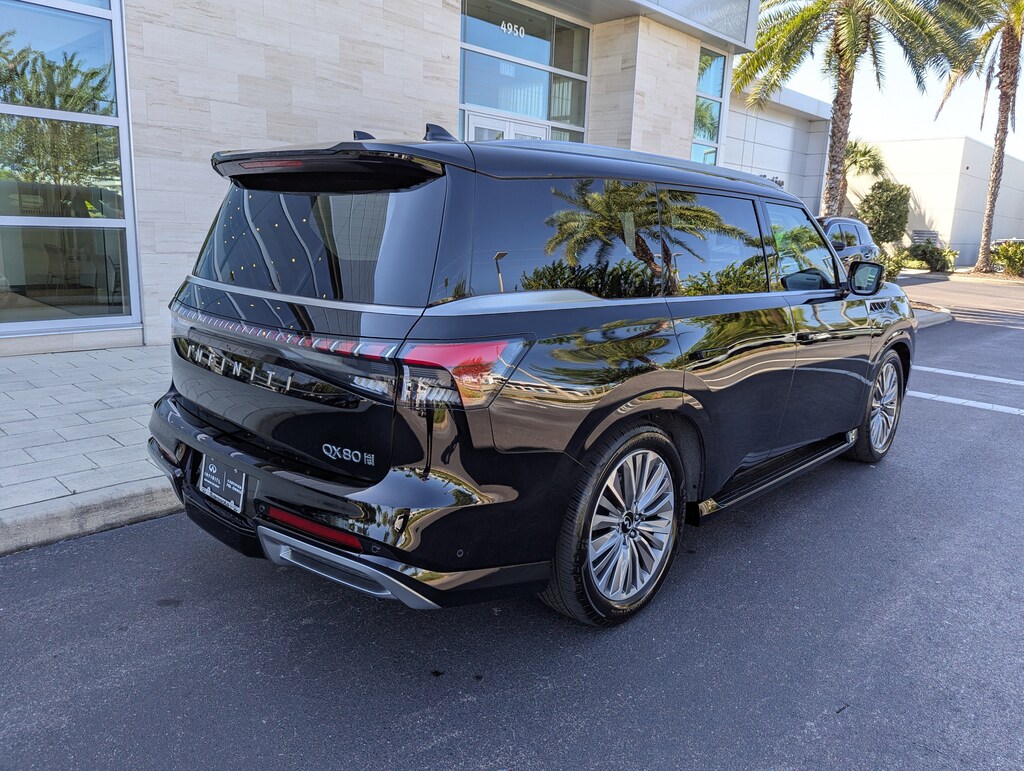Certified 2025 INFINITI QX80 LUXE SUV