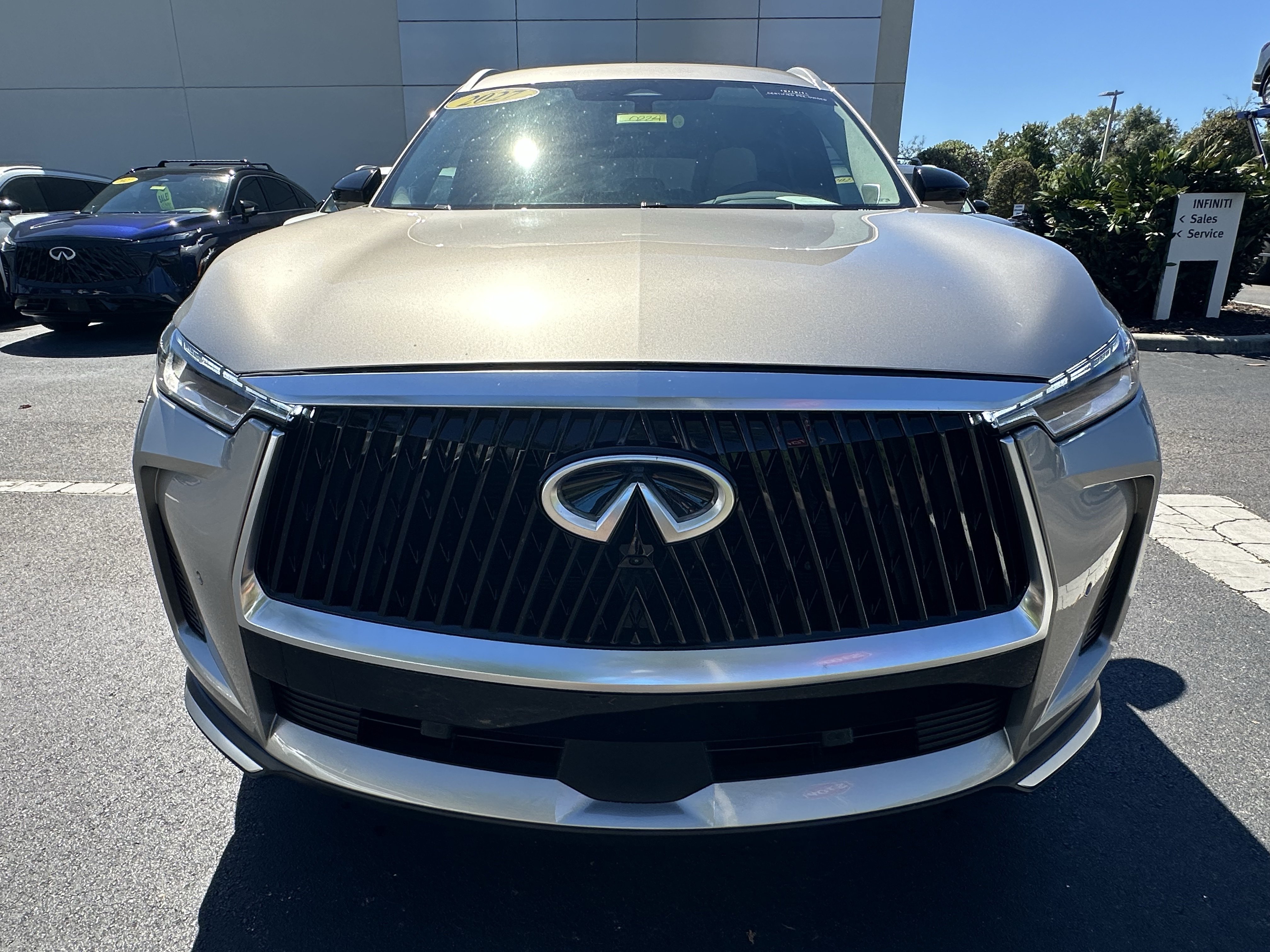 Certified 2027 INFINITI QX60 LUXE SUV