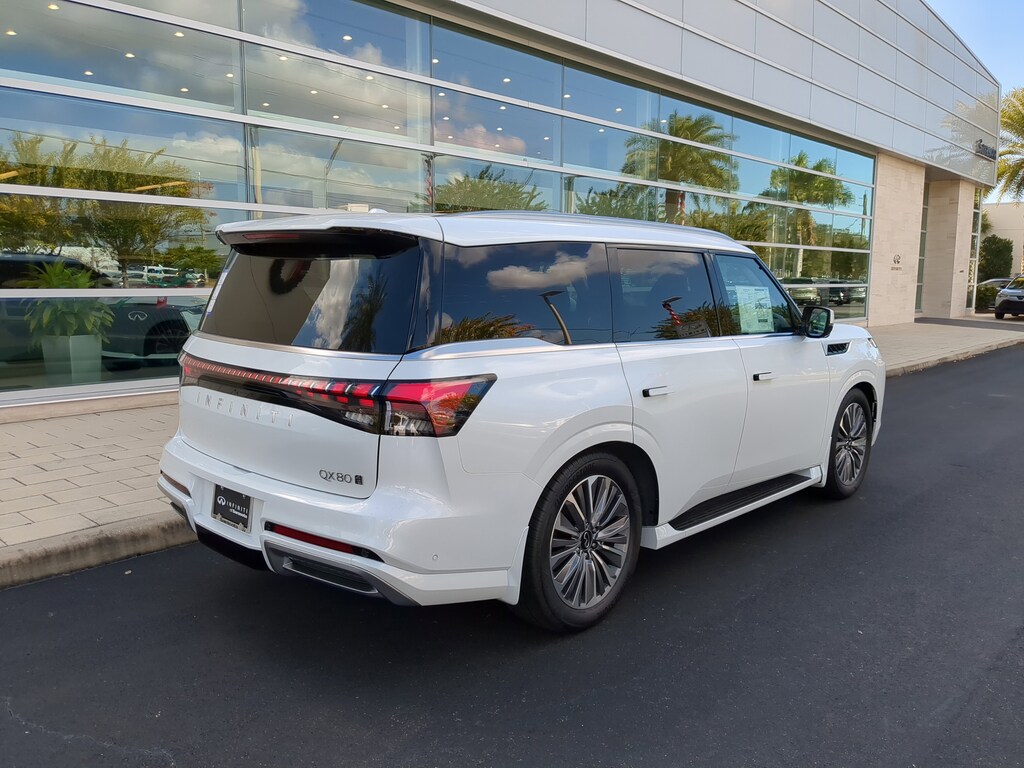 New 2026 INFINITI QX80 LUXE SUV