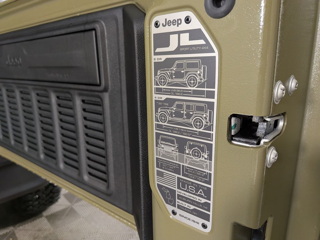 2026 Jeep Wrangler 4-Door Willys - Photo 10