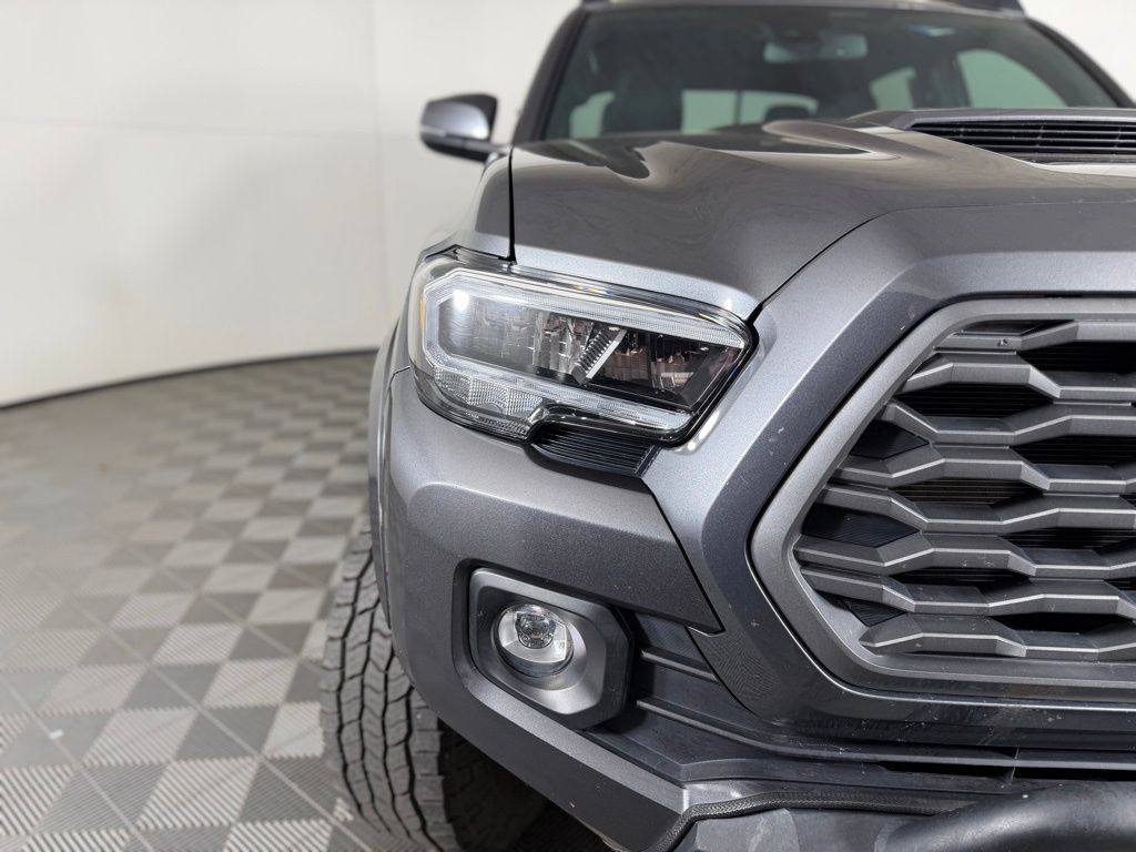 2021 Toyota Tacoma TRD Sport V6 photo 4