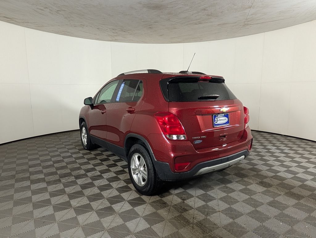 2022 Chevrolet Trax LT photo 3