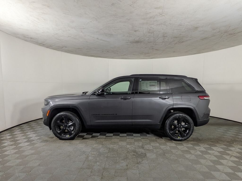 New 2025 Jeep Grand Cherokee Limited SUV