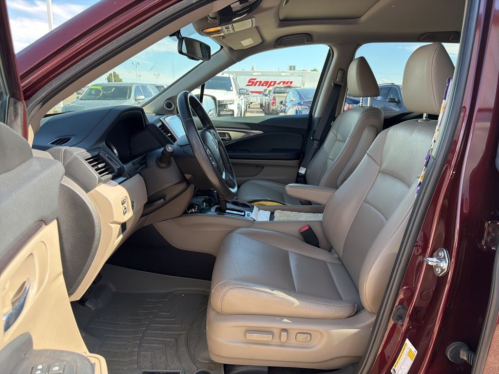 2018 Honda Pilot EX-L photo 2