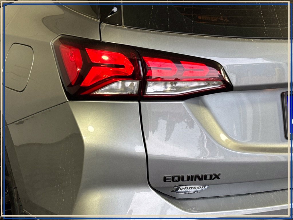 2023 Chevrolet Equinox LS - Photo 13