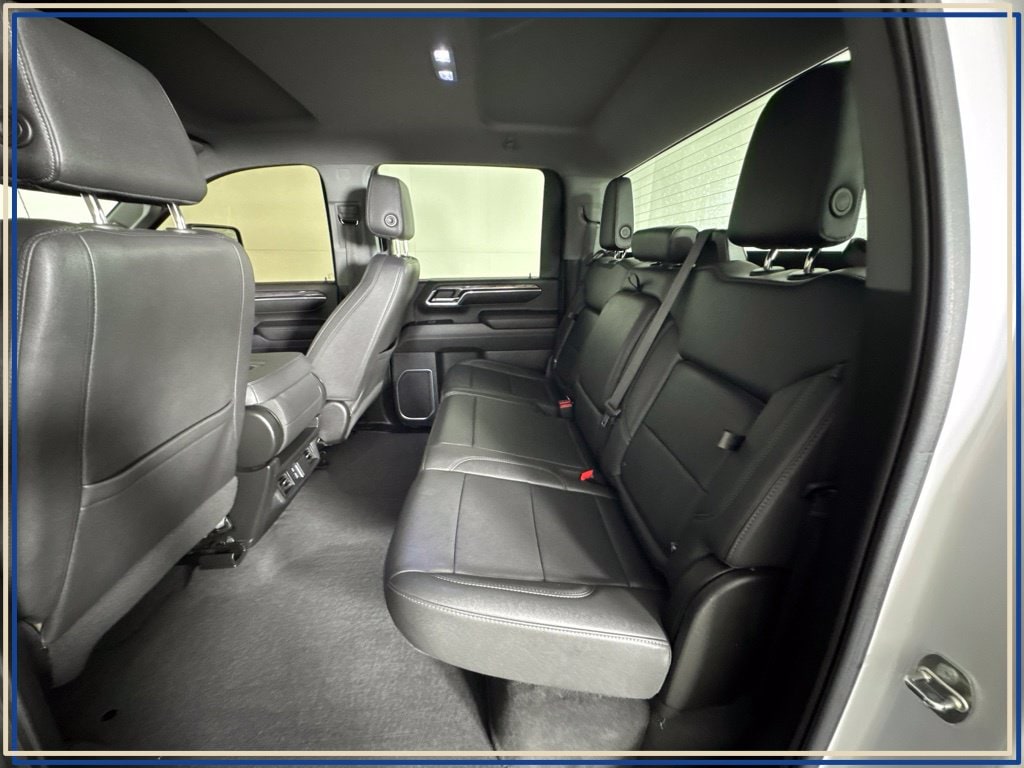 2024 Chevrolet Silverado 2500HD LTZ - Photo 32