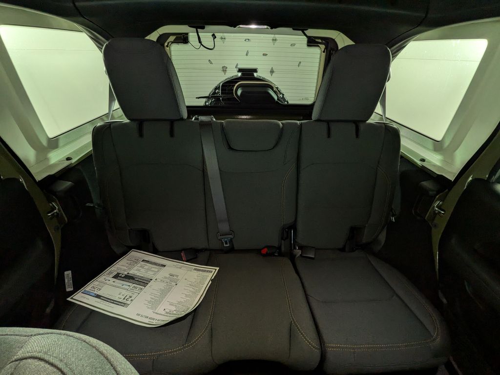 2026 Jeep Wrangler 4-Door Willys - Photo 28