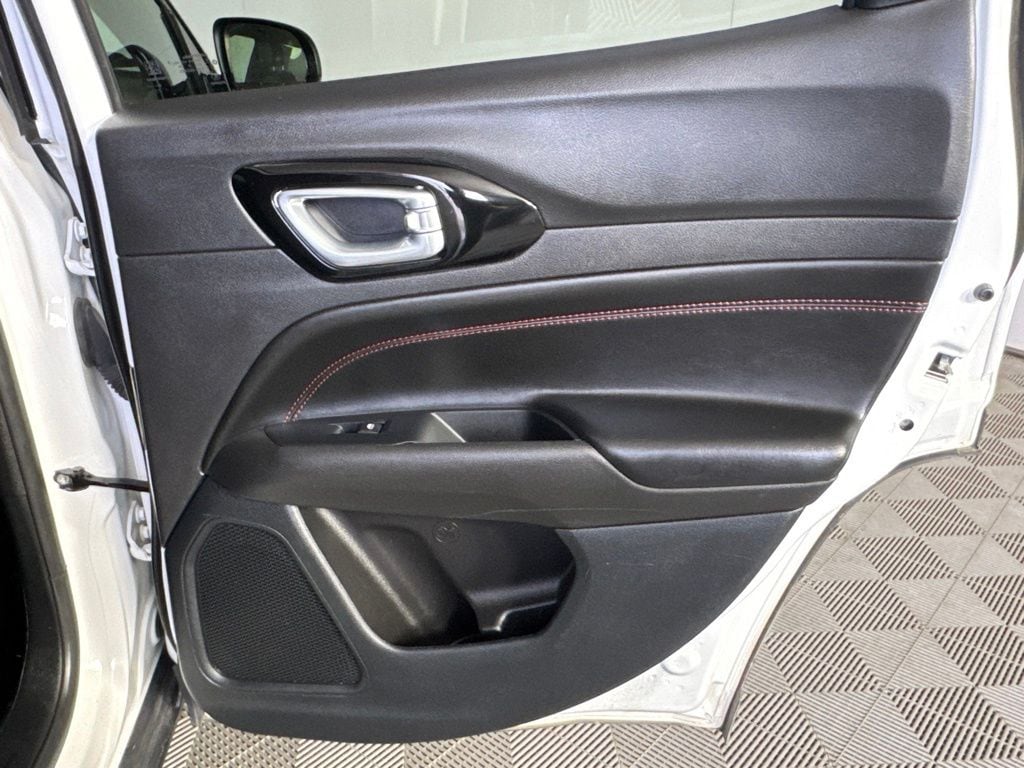 2025 Jeep Compass Trailhawk - Photo 44