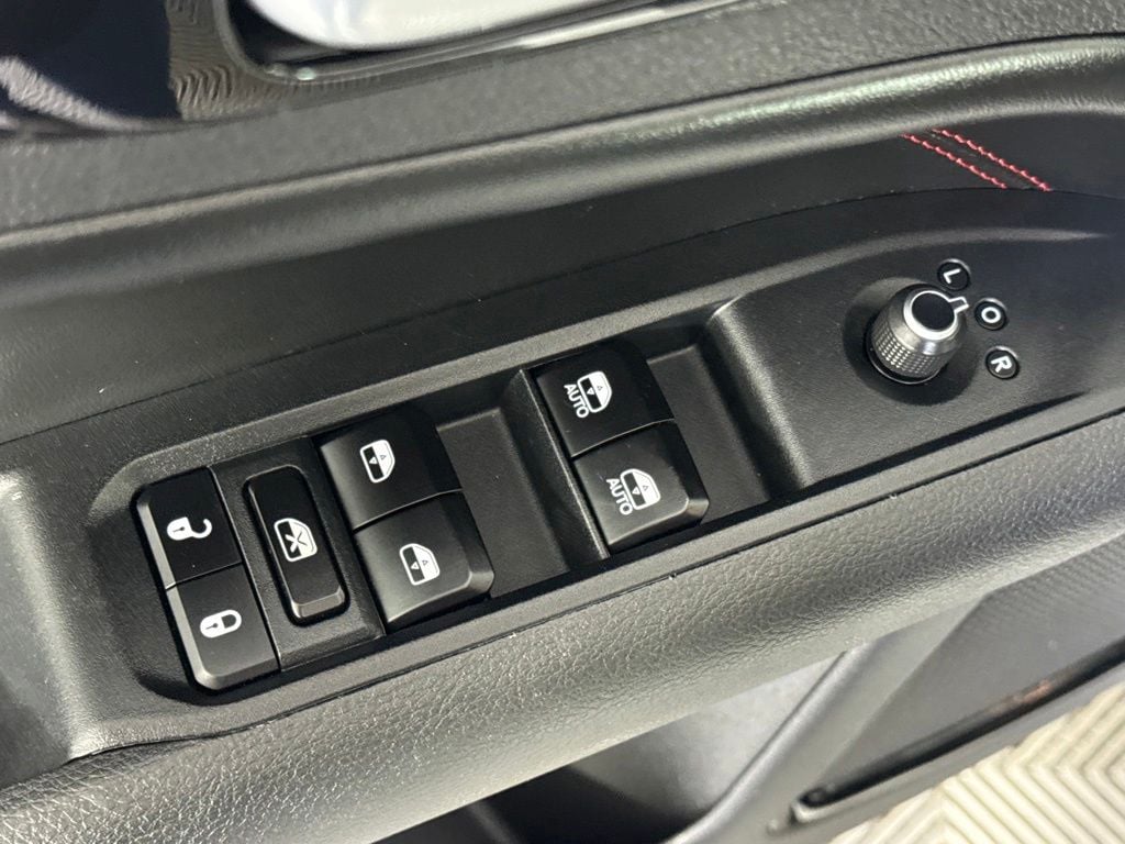 2025 Jeep Compass Trailhawk - Photo 34