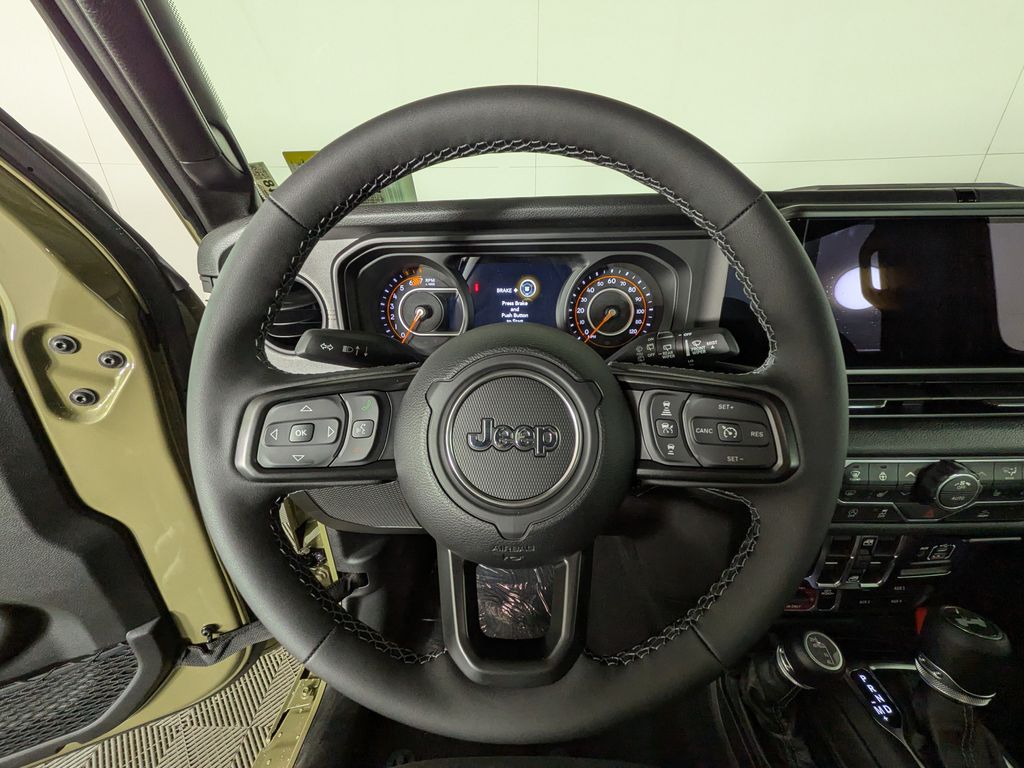 2026 Jeep Wrangler 4-Door Willys - Photo 18