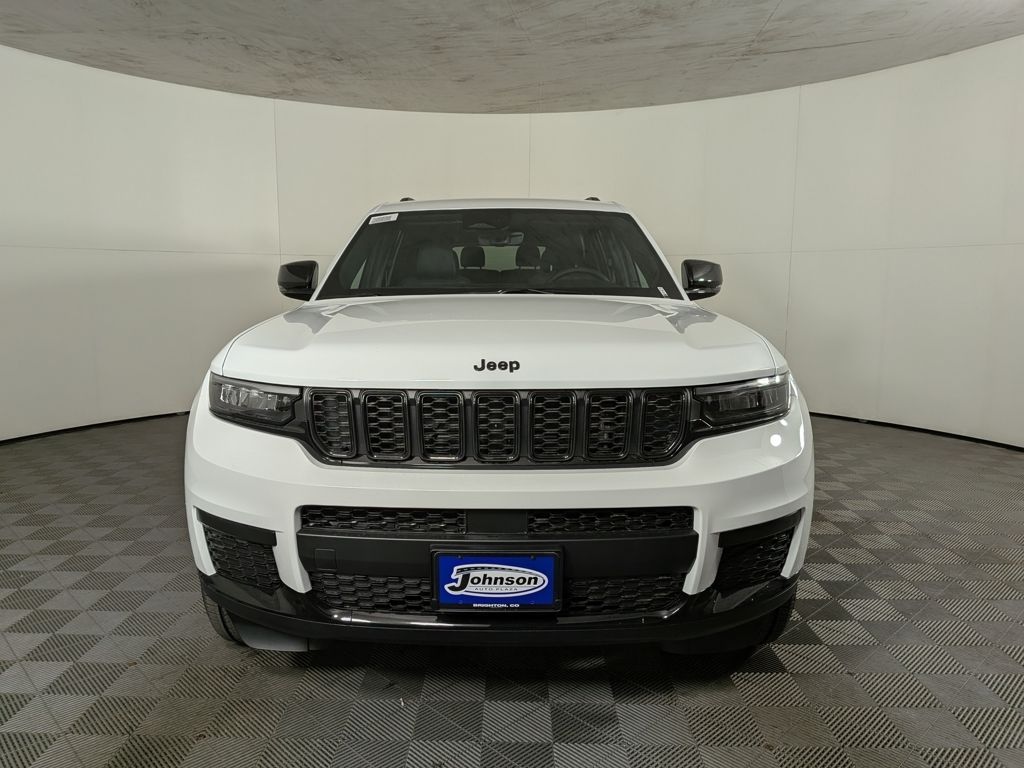 New 2025 Jeep Grand Cherokee L Laredo SUV