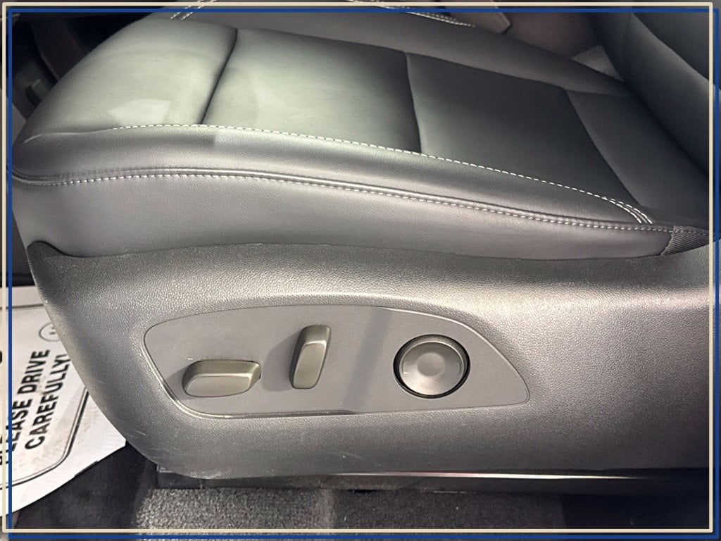 2026 GMC Acadia Elevation - Photo 30