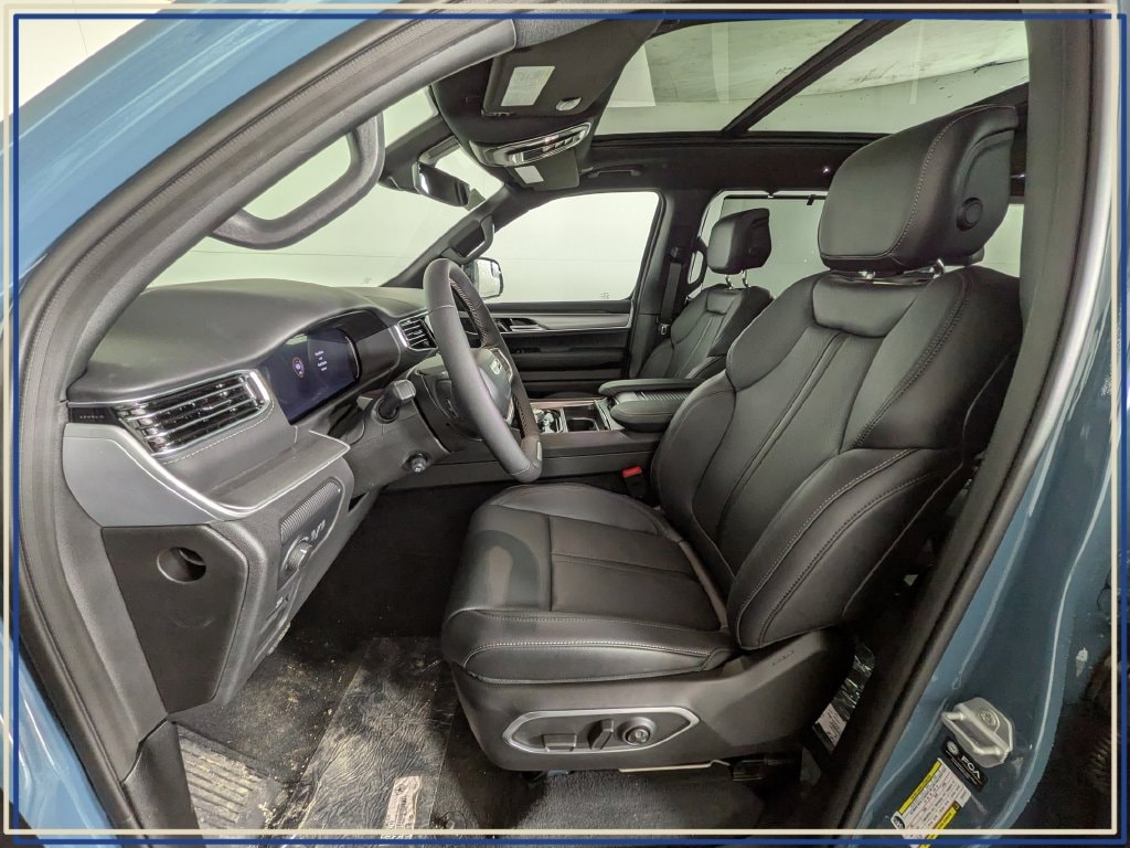 2026 Jeep Grand Wagoneer Limited Reserve - Photo 17