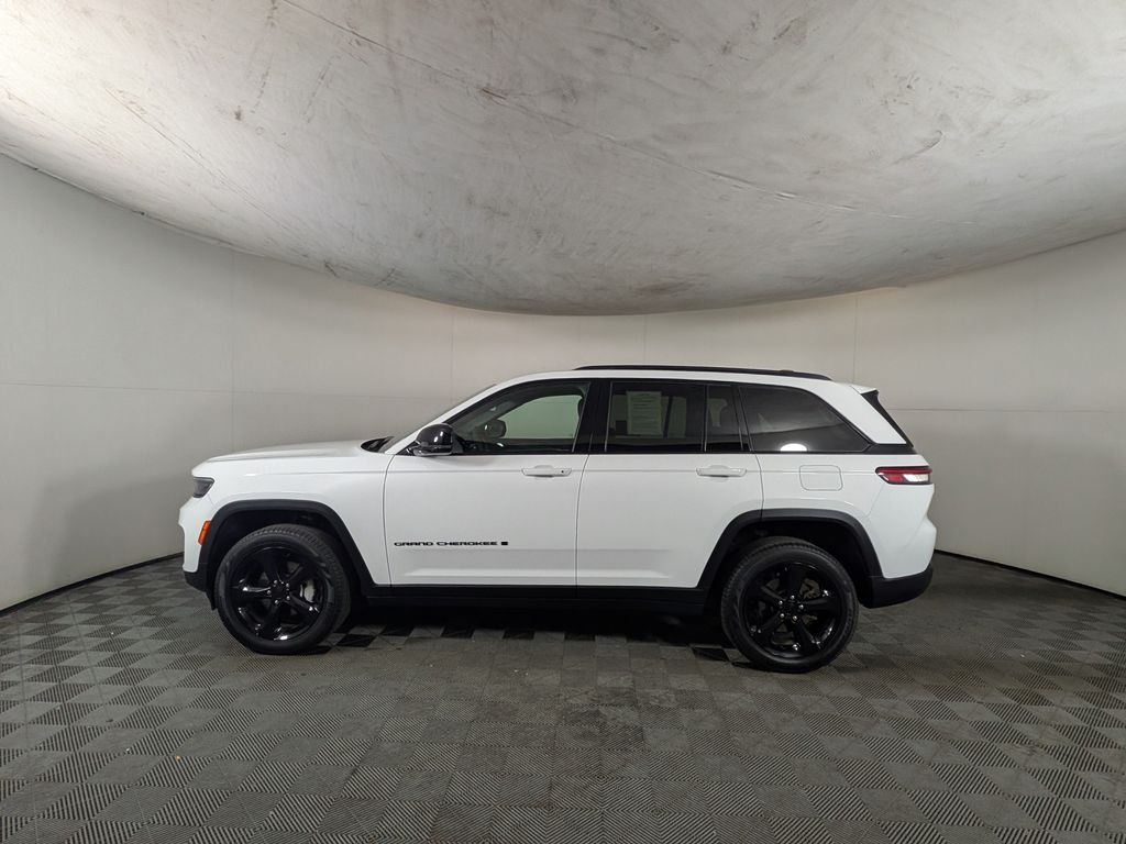 Certified 2025 Jeep Grand Cherokee Limited SUV