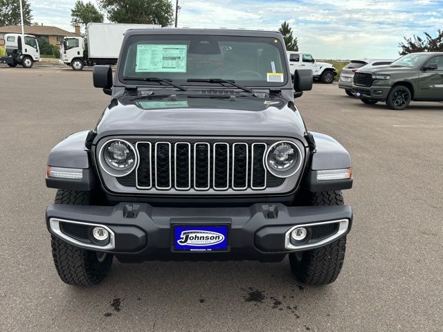 2025 Jeep Wrangler Sahara photo 2