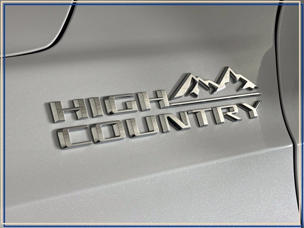 2026 Chevrolet Suburban High Country - Photo 20