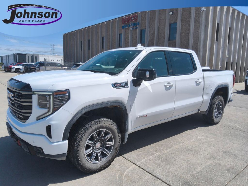 2025 GMC Sierra 4WD Crew Cab Short Box AT4's photo