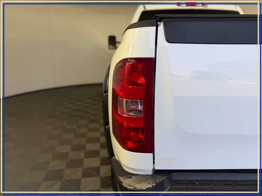 2013 Chevrolet Silverado 2500HD LT - Photo 11
