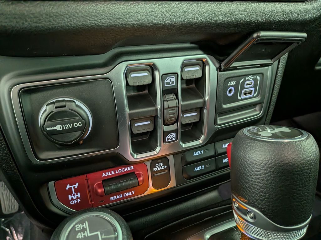 2026 Jeep Wrangler 4-Door Willys - Photo 25