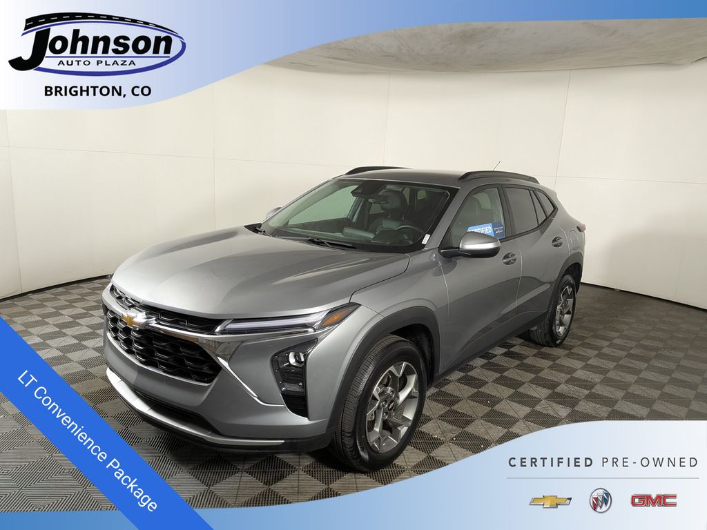 2025 Chevrolet Trax LT's photo