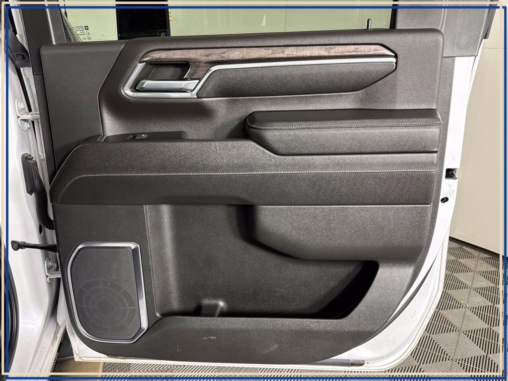 2024 Chevrolet Silverado 2500HD LTZ - Photo 40