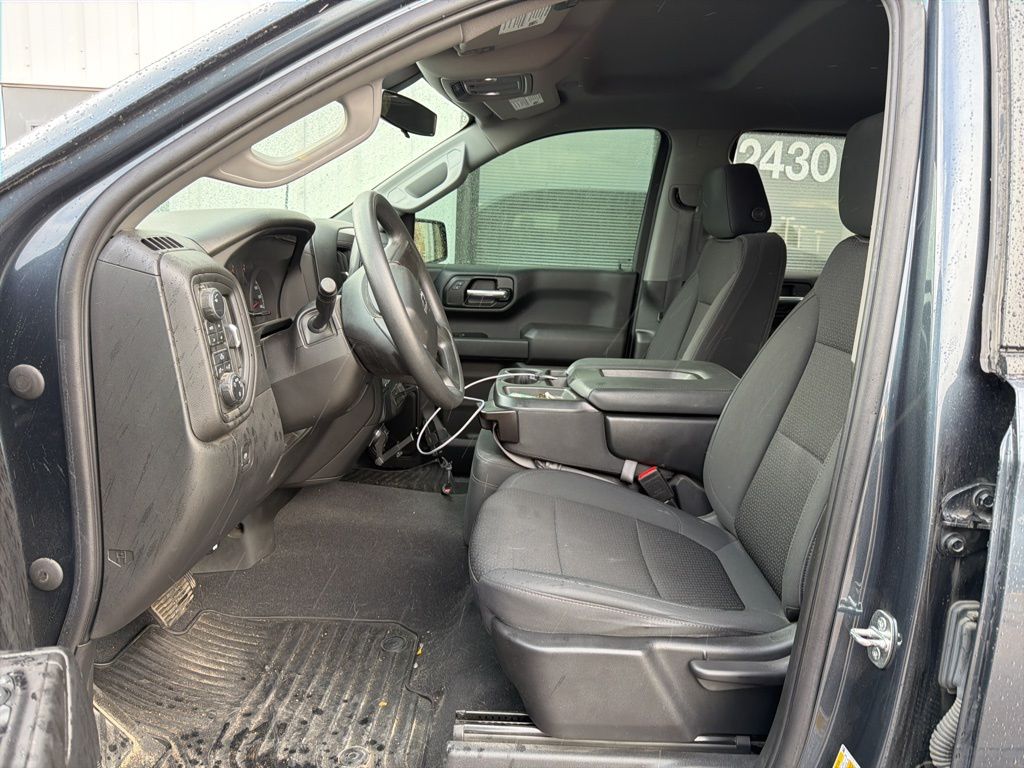 2022 Chevrolet Silverado Trail Boss Custom photo 2