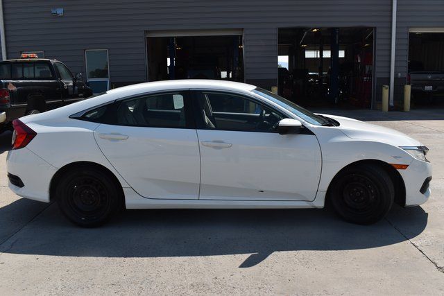 2017 Honda Civic LX photo 3
