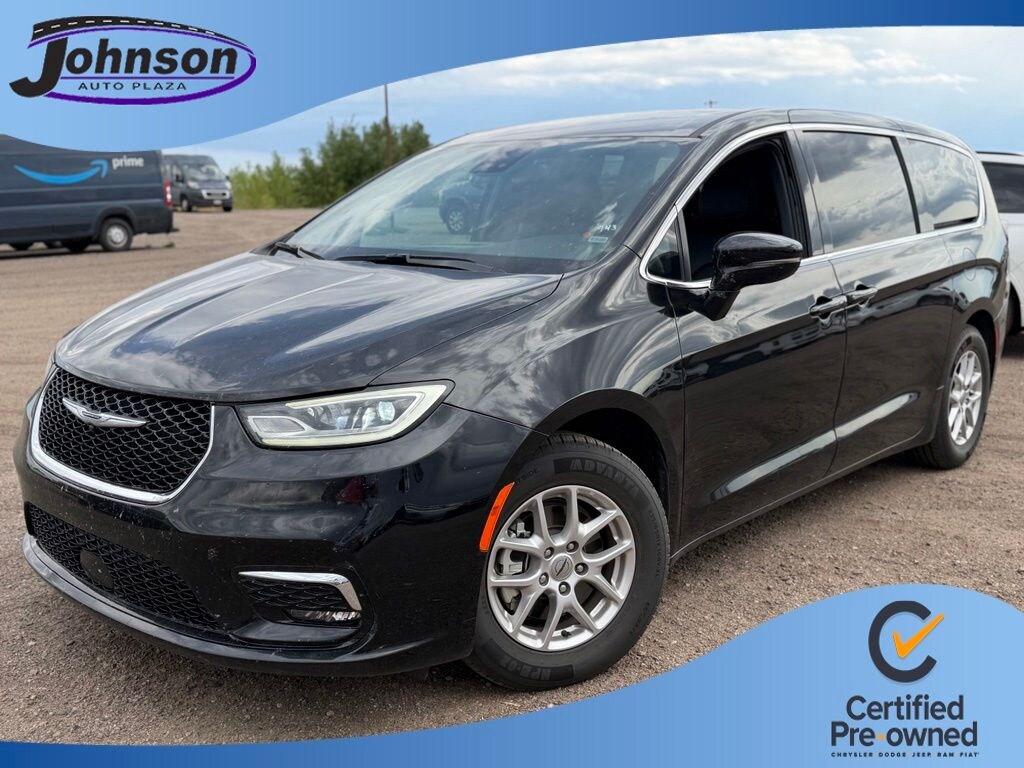 Certified 2025 Chrysler Pacifica Select Van Passenger Van