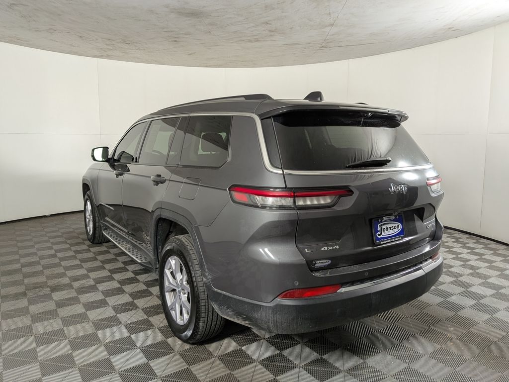 2022 Jeep Grand Cherokee Limited photo 3