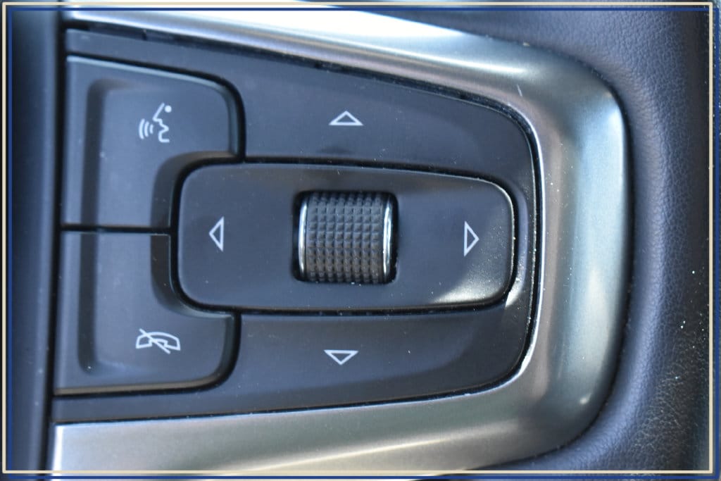 2024 Chevrolet Suburban Premier - Photo 33