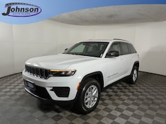 2026 Jeep Grand Cherokee Laredo SUV