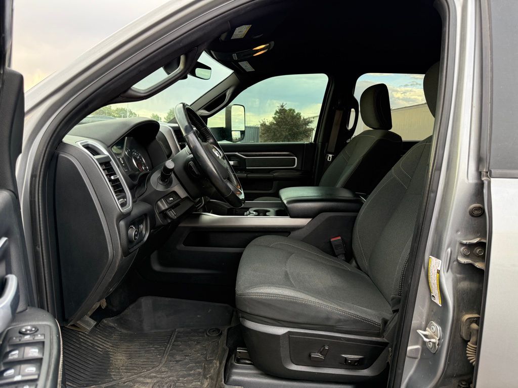 2021 Ram 2500 Big Horn photo 2