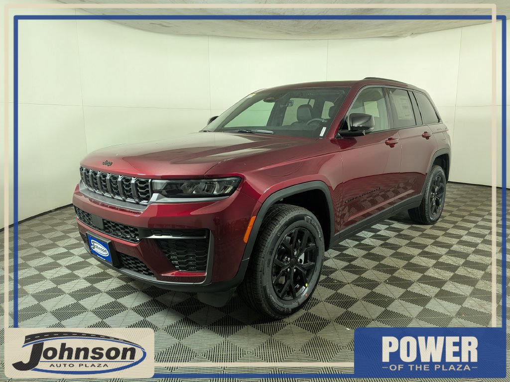 2026 Jeep Grand Cherokee Laredo SUV