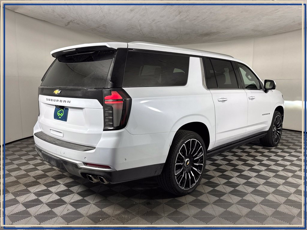 2026 Chevrolet Suburban High Country - Photo 6