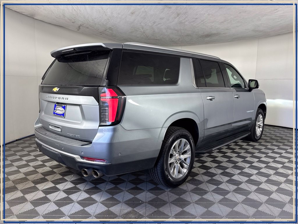 2025 Chevrolet Suburban Premier - Photo 6
