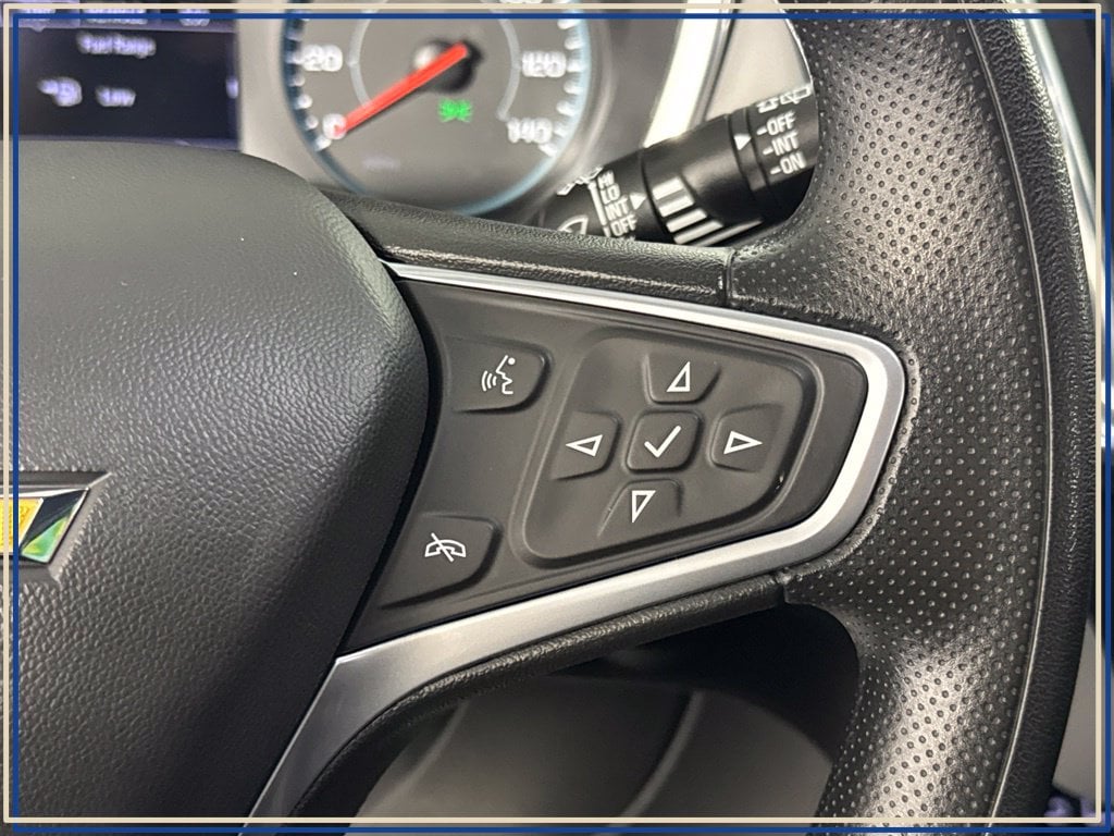 2023 Chevrolet Equinox LS - Photo 21