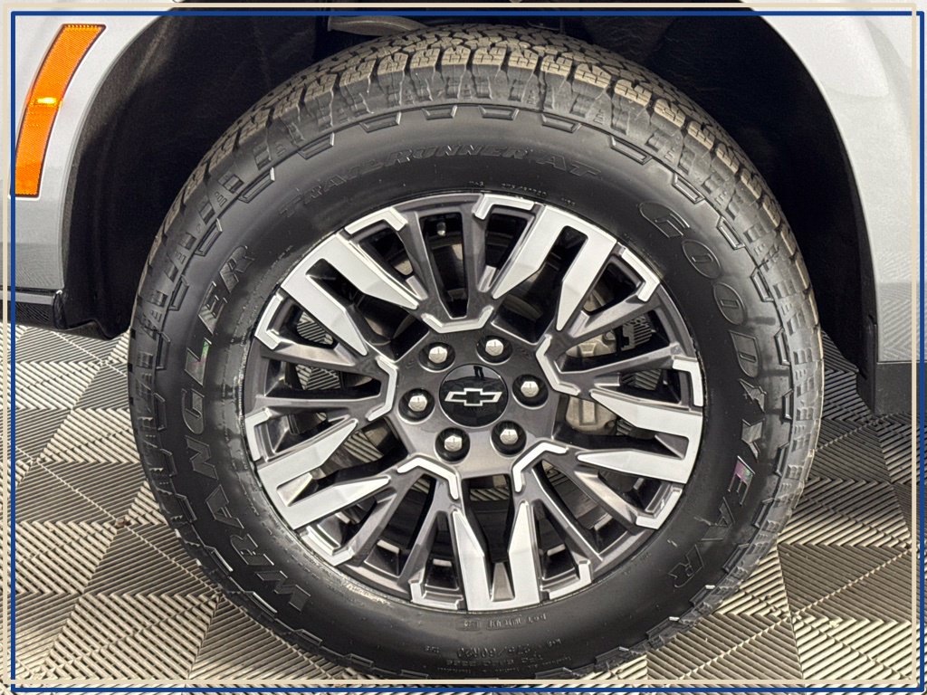 2025 Chevrolet Tahoe Z71 - Photo 45
