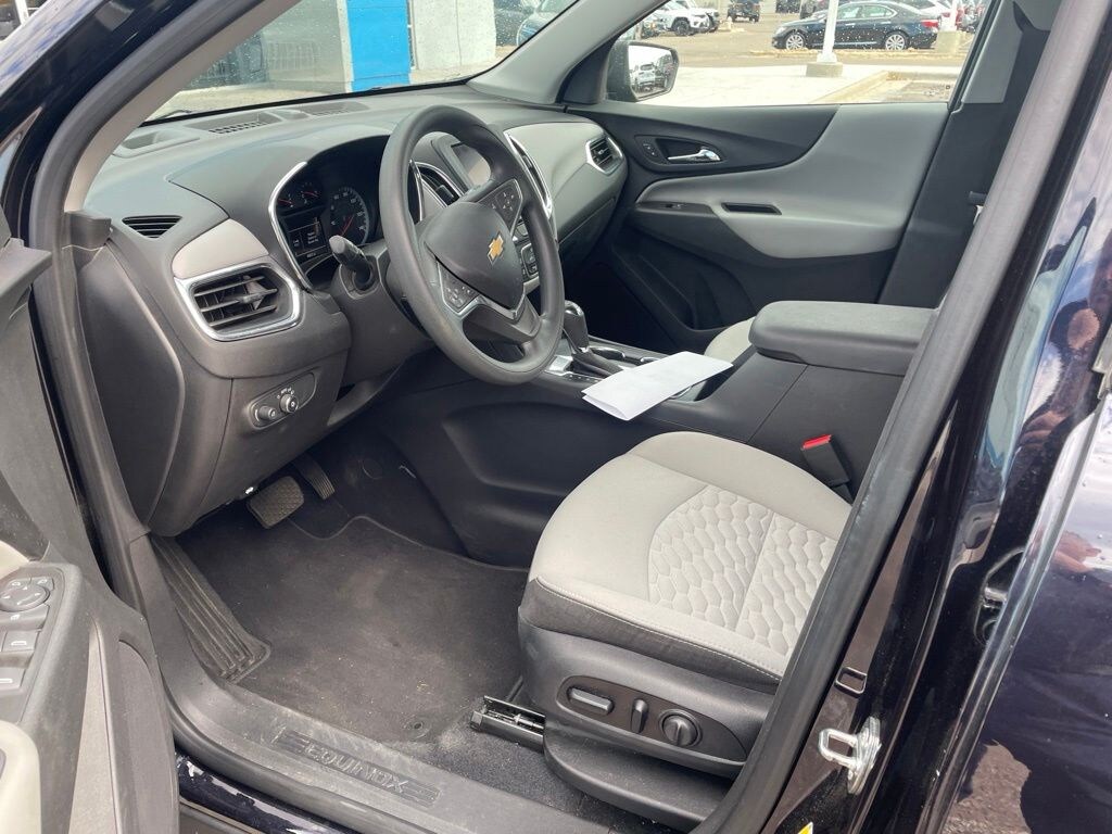 Used 2020 Chevrolet Equinox LS w/1LS SUV