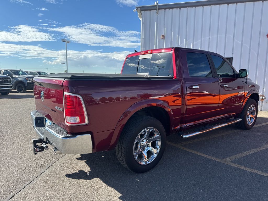2017 Ram 1500 Laramie photo 3