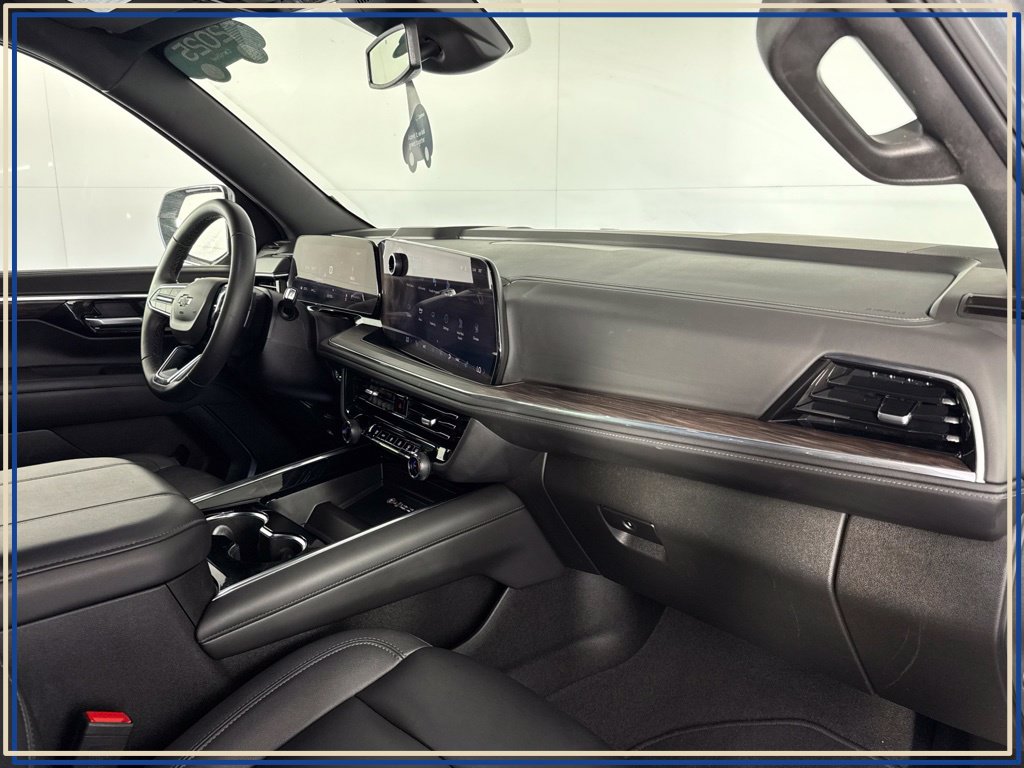 2025 Chevrolet Tahoe Z71 - Photo 38