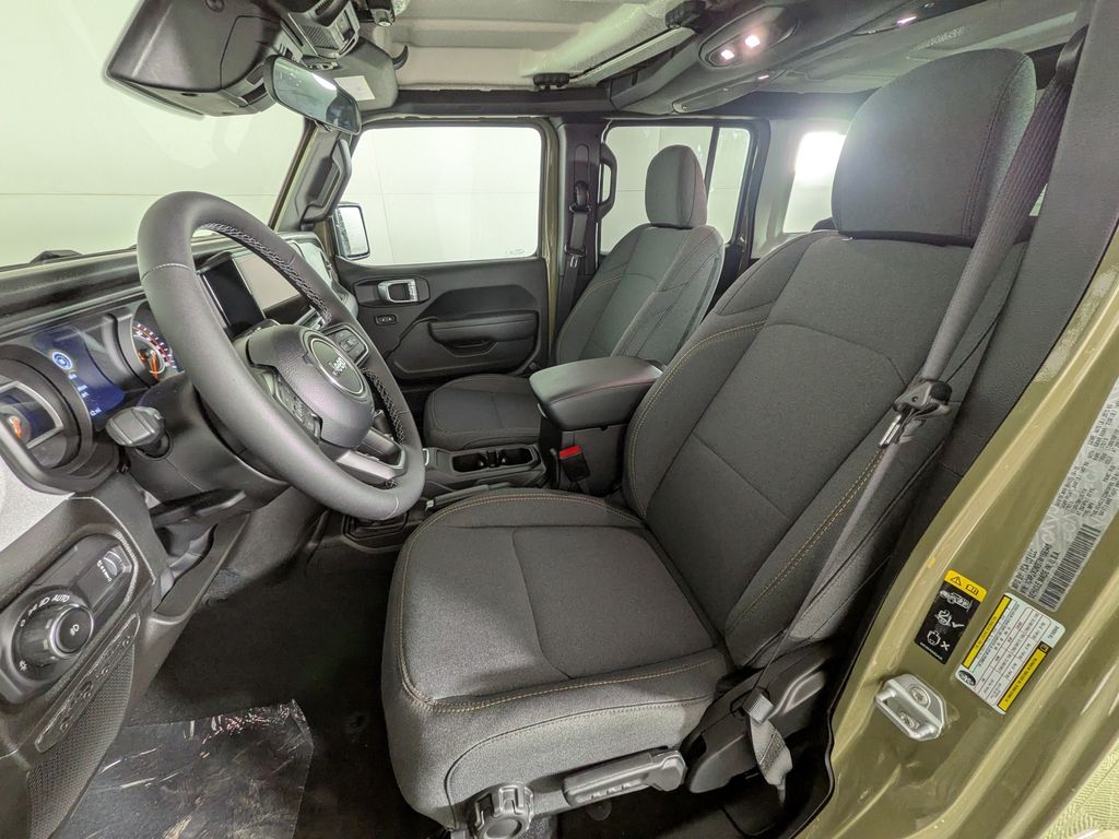 2026 Jeep Wrangler 4-Door Willys - Photo 16