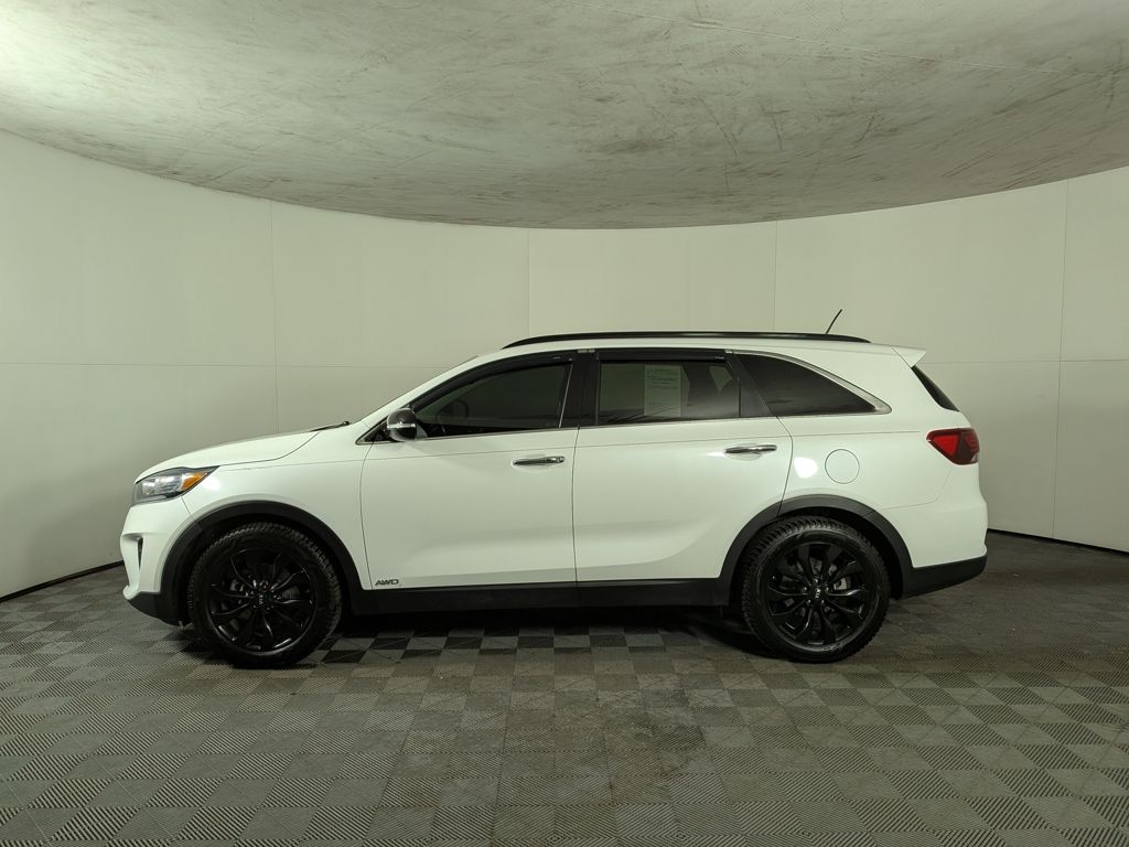2020 Kia Sorento LX S photo 3