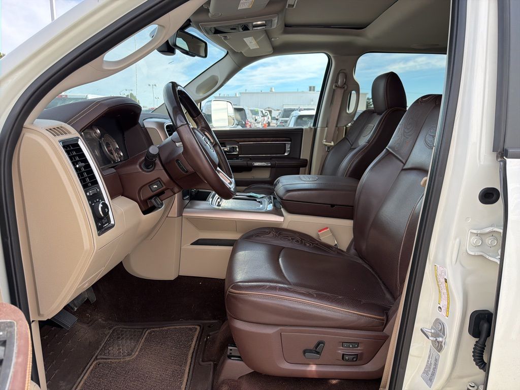 2017 Ram 2500 Longhorn photo 2