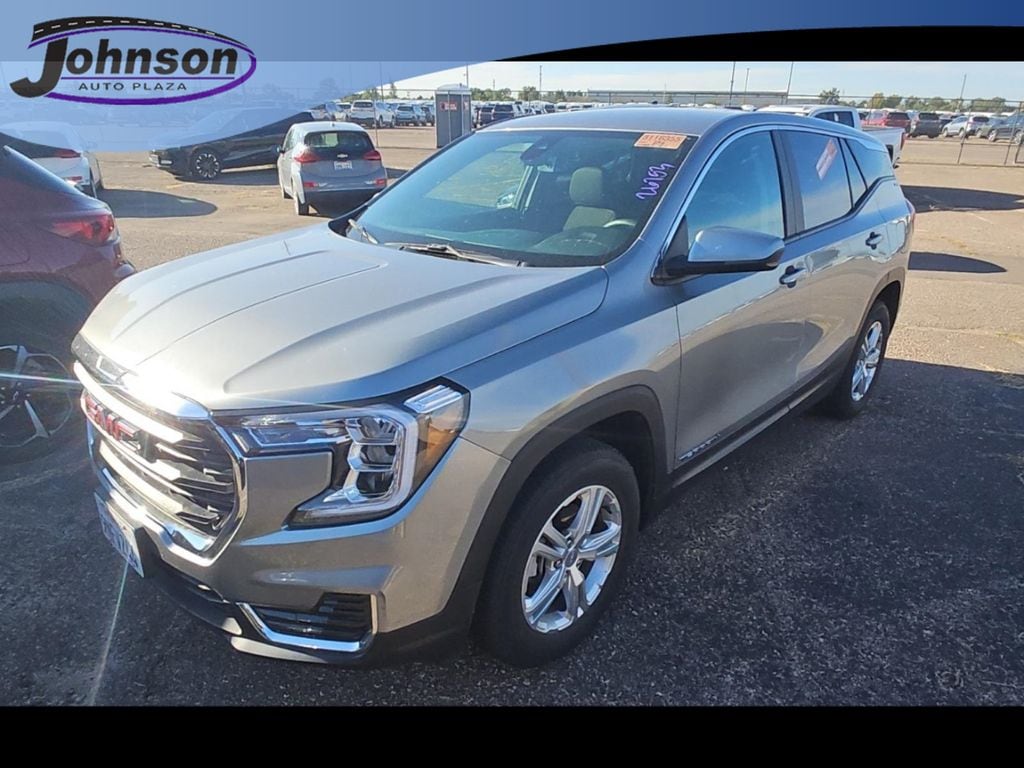 Used 2024 GMC Terrain SLE SUV