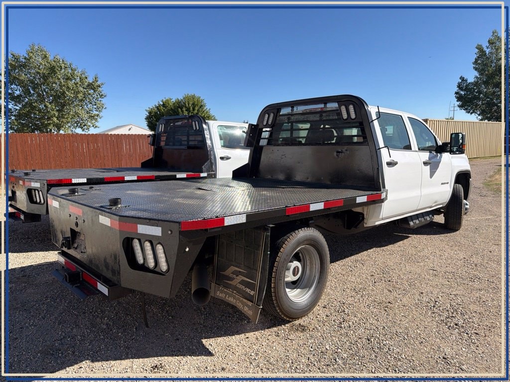 Used 2018 GMC Sierra 3500HD Chassis Base Truck Crew Cab