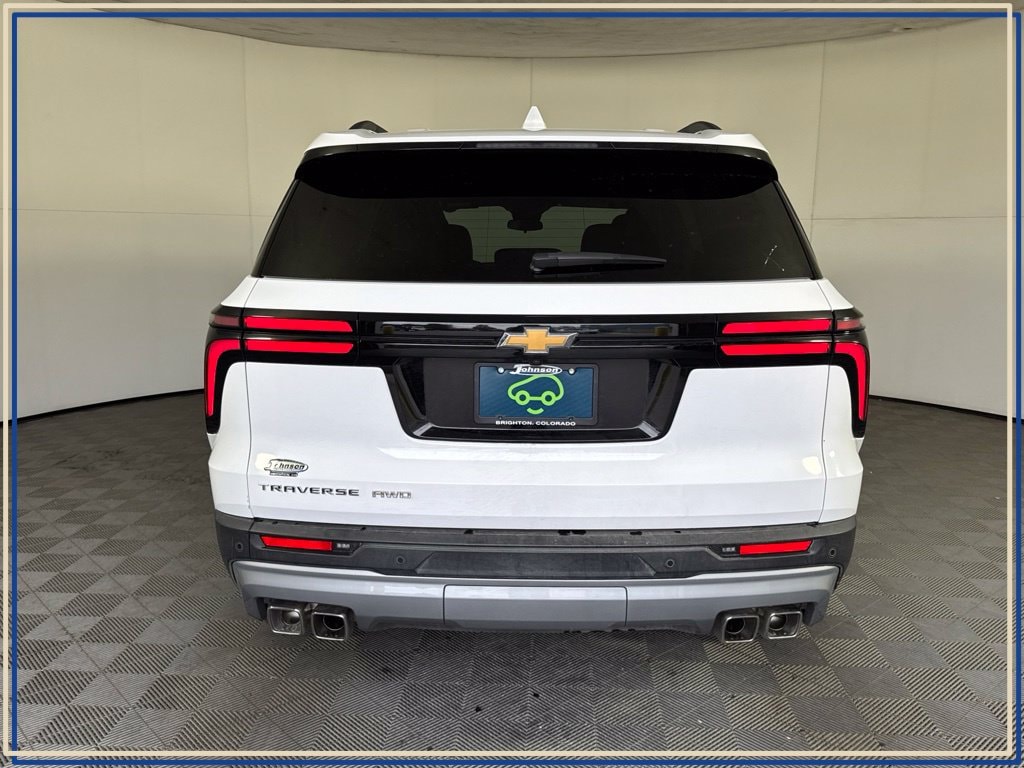 2026 Chevrolet Traverse LT - Photo 11