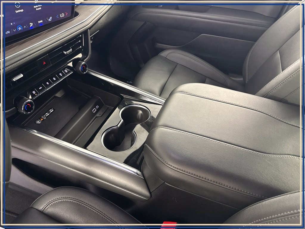 2025 Chevrolet Tahoe Z71 - Photo 21