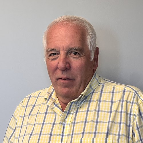 Staff member Chris Maneotis from ID_86a824